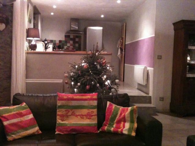 31G100982-97960dc74fd94bd2982b8a5b7b68cb7e