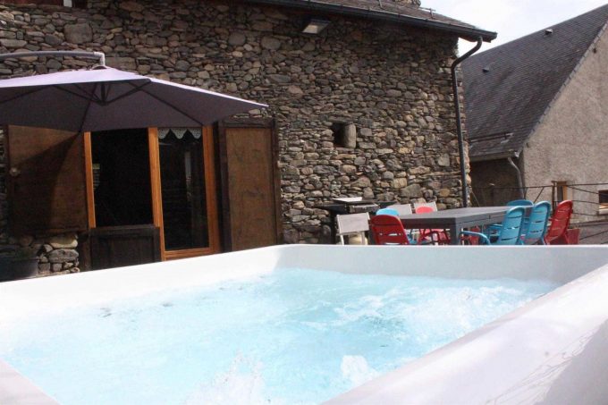 31G100982-cb01981c4a514932bd8208c8a035a2ac