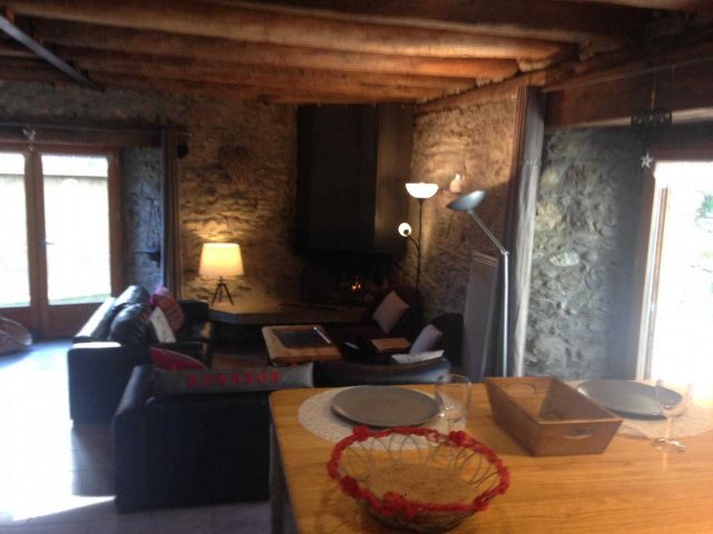 31G100982-ec591c2296254d54a1383d988d7ea94e