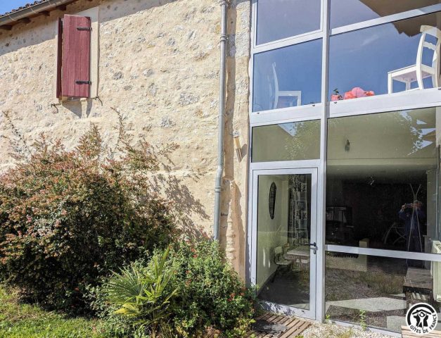 31G100984-8d552c6853b941d6aaa0f86b5171966f