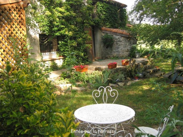 31G101003-73ae4c568bb149dfaba1e1f4da9ad31a