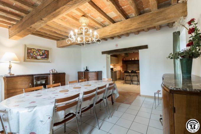 31G101006-776758176bd742eda3b6963666444a38