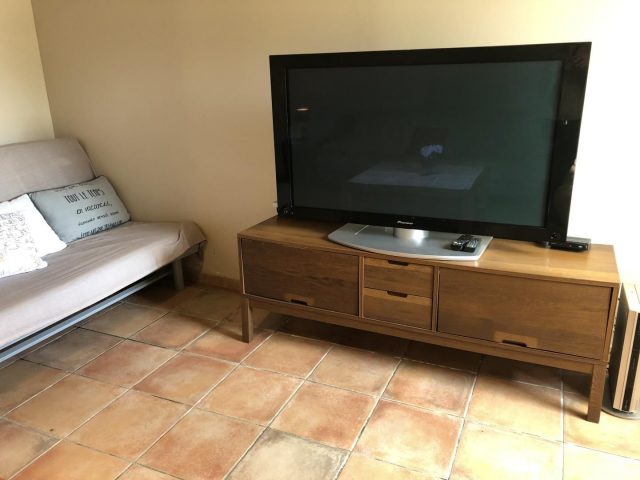 31G101006-d69b360e7a42417fa43e4db94bd9bc8c