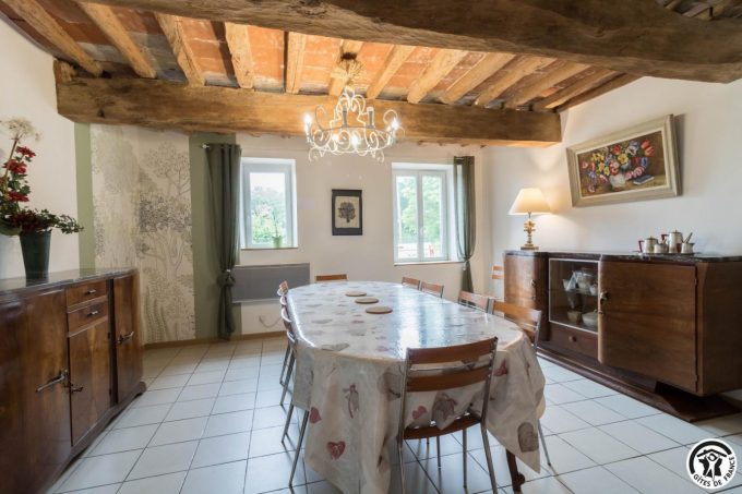 31G101006-d6addd920ebf4e46b36c330ae8804fde