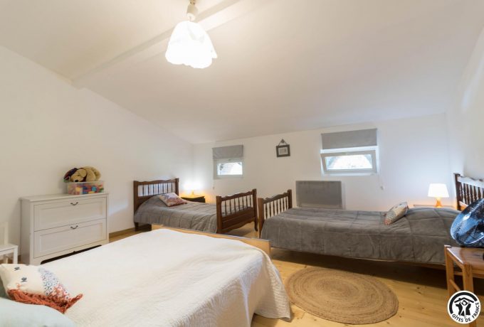 31G101006-e22634deb82b494eb22693f6f3904d6c