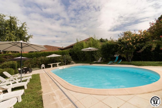 31G101011-5b968a277fb84a4b80e0717f4c6fe79a