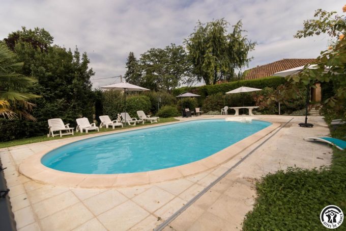 31G101011-9b287113154b476eae8d605f5c924c80