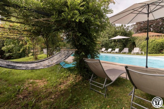 31G101011-b2984ba5616949fda79ba1efeeaeb532