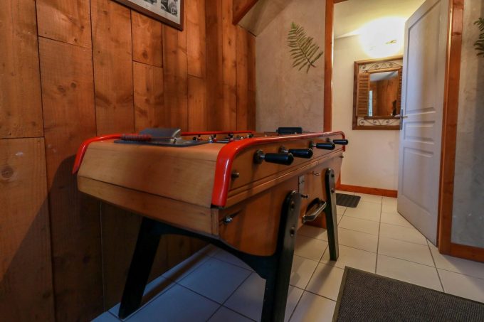 31G101017-3334720e88854b81a9335671fcee40c3