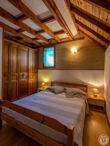 31G101017-d762a6d04c7b4622a9f388b90981695e