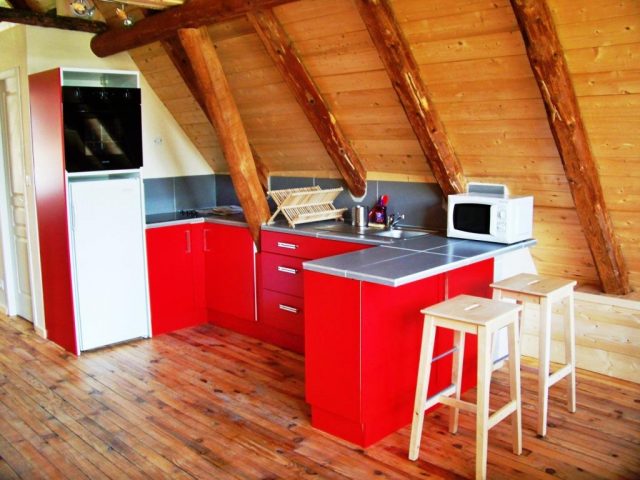 31G101043-15c218002c0c468d95ae7ab95fdc763d