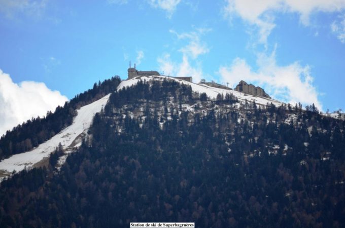 31G101043-ac87a18e29fd4719b0816d93f48a1bcf