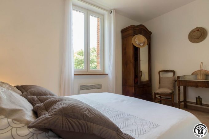 31G101045-7375bb5827eb45cabfe33834798c5ec9