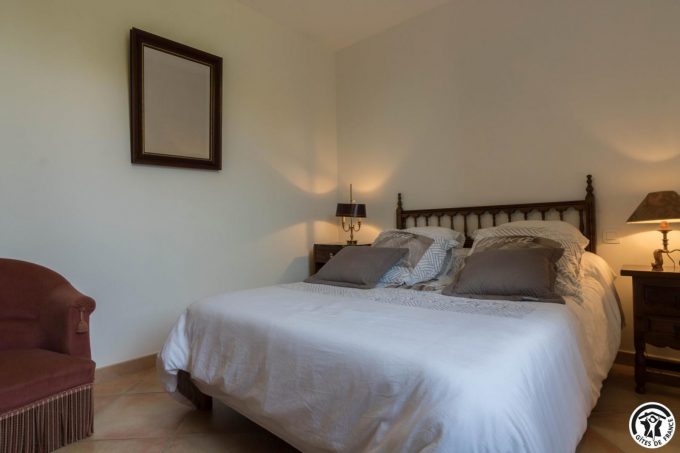 31G101045-7426ee450fc54aa980d003aeec305a55