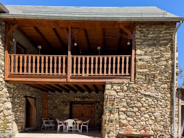 31G101052-066af770061f42789dafefe4b10acbe5