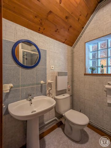 31G101052-8cb10e54e6e84fd8ae6060a0fc62e4fd