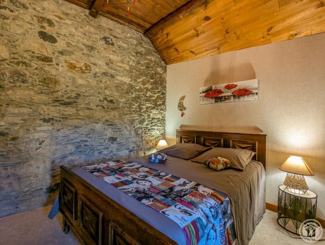 31G101052-b8c0e77edb2a4a24ba16cd754842800e