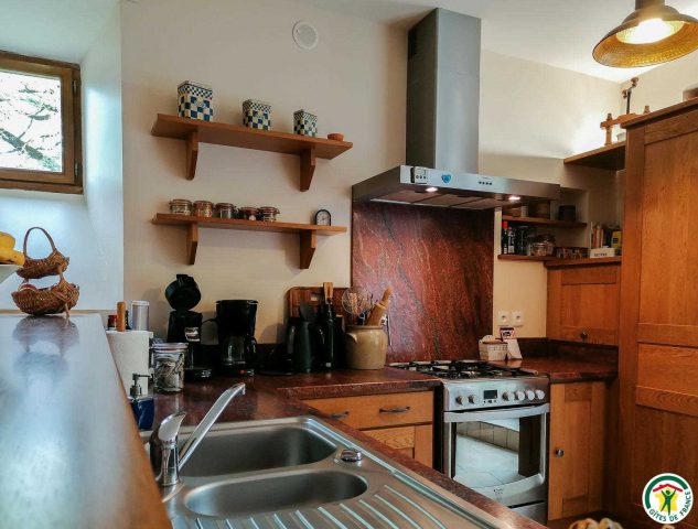 31G101054-1168c3e7cf7f44e9b080e833ac7fc005