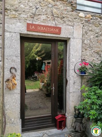 31G101054-c1a7e26dd07e46ea840c4ac0d8c6a7fe