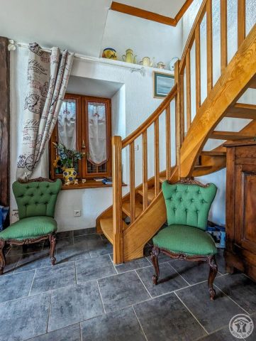 31G101056-264f4c16945f492db4c6ab7bd41a1101