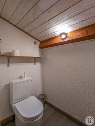 31G101056-52704f75b9e84b9cb5f8dca26d6e7673