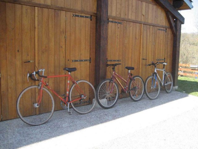 31G101056-59e805bab94747fb8562bc120803d199