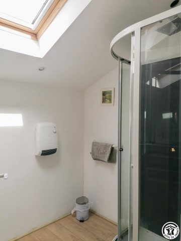 31G101082-afb5090dd21f40fe8b59097d57c46335