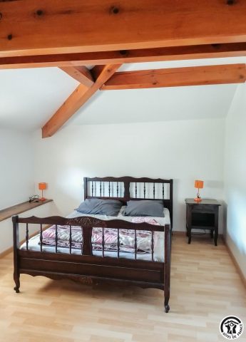 31G101082-b435198a5b5c43ce969ede54ae7553c4