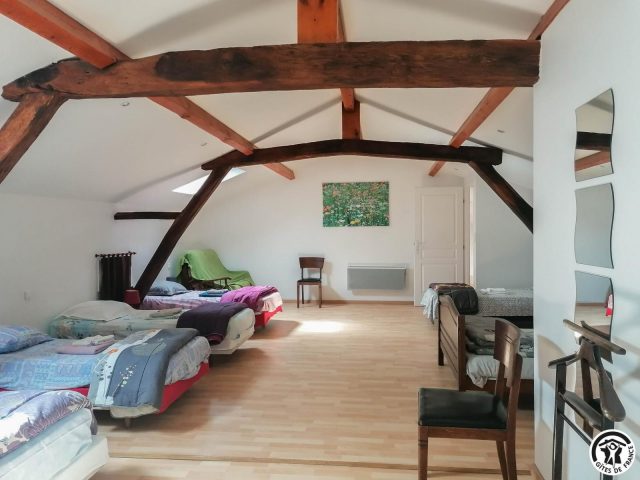 31G101082-d449a9d0dabf4dd3baf4d63bc2916a8a