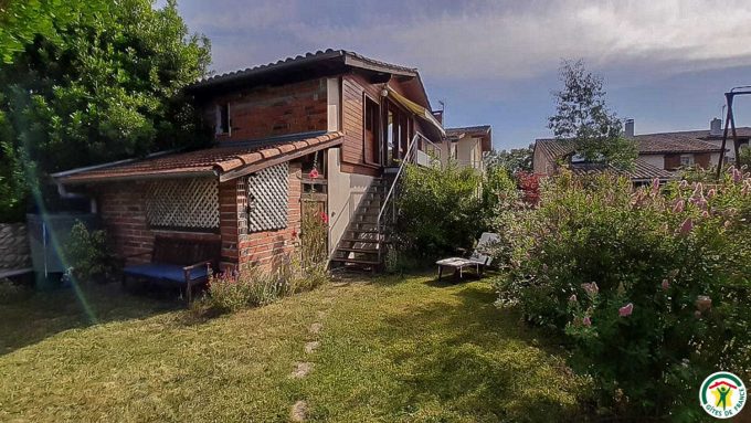 31G101092-064a7f8c80bb4dc7811448b8ce7a54b4