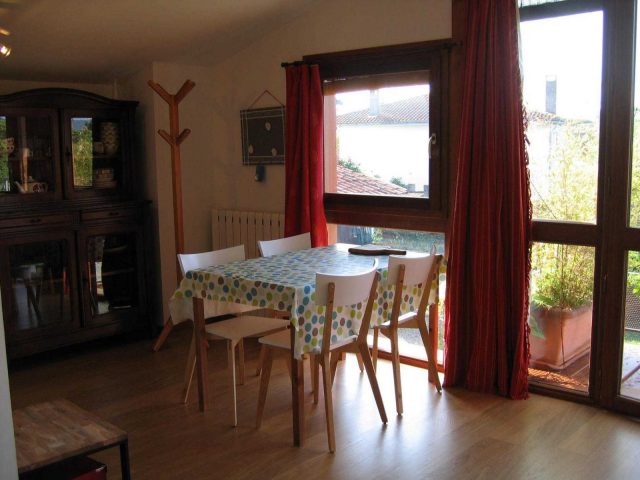 31G101092-4a79d93341c249e6af0d6a1a32ac6e9f