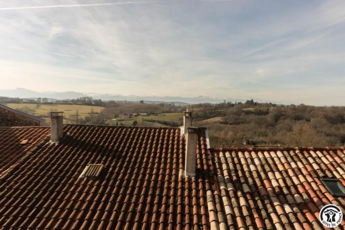 31G101100-296dfd9bdd11465eb0607b3763f2dd08