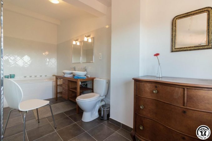 31G101100-7f69332eabc7454f9c48de4565a83ed1