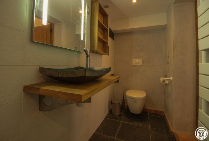 31G101102-89d2ff9876cc4be9b0d69bada993455f