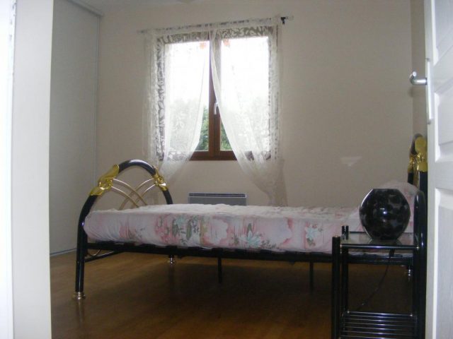 31G101105-151f1061ad9f4a8bacad1d5ac4a59856