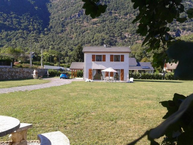 31G101105-32cd94275b9f45e0998124c4929d997c