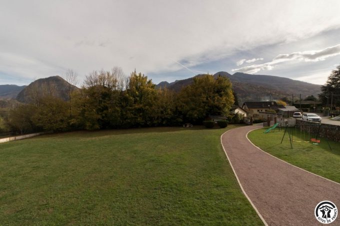 31G101105-f567339bfea544228688003eadebe237