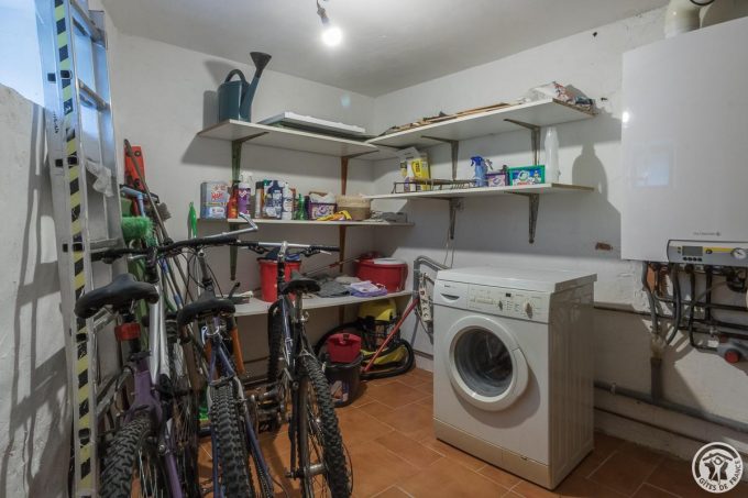 31G101116-13c29a005db547d098e498d7c399ffb5