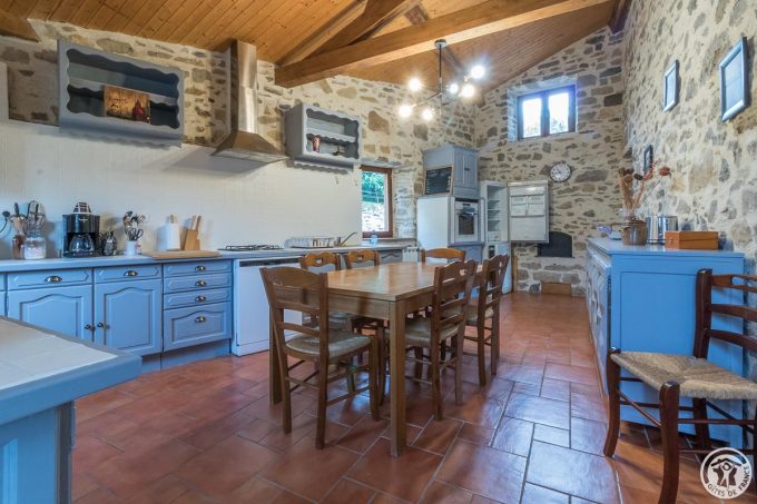 31G101116-6a73bd2932f244ed8b1b7e4b7be091b8