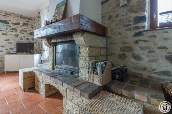 31G101116-a157cd56465c4776b564ad6031f1d8e5