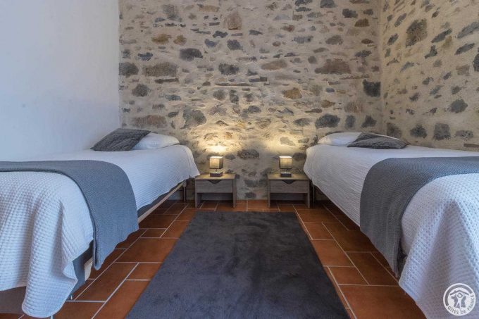 31G101116-c2b037413908415da5ca86be393d86a6