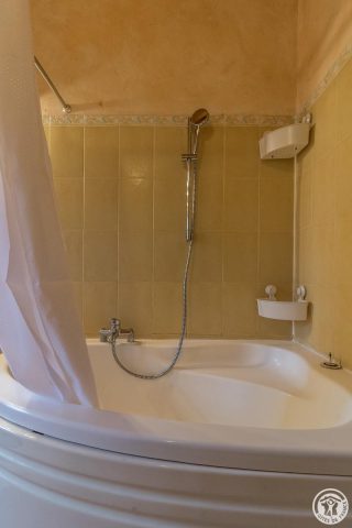 31G101116-cc802c65d48a49b8b59ded4aeefb3570