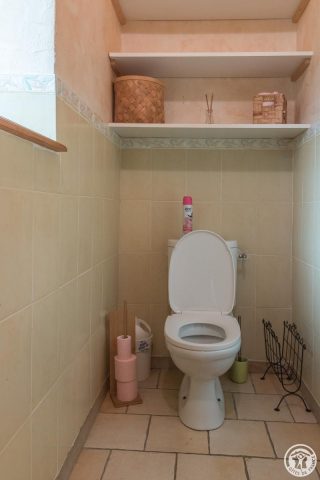 31G101116-d587cc2afdaa44f791b9b03b4bf0db53