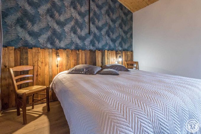 31G101116-dd29ba67a9ea4c808337b994aaa81893