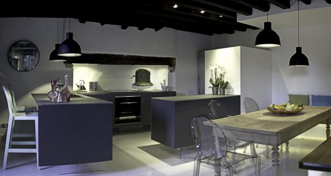 31G101117-3f7e8a1647fd4ed79a54750ef6bd8648