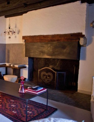 31G101117-76b5e4491bd84b27b7bef267bd2572e2