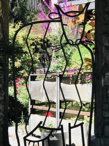 31G101117-d9c4c7a2639f49c494e84fb6a8b2f1f6