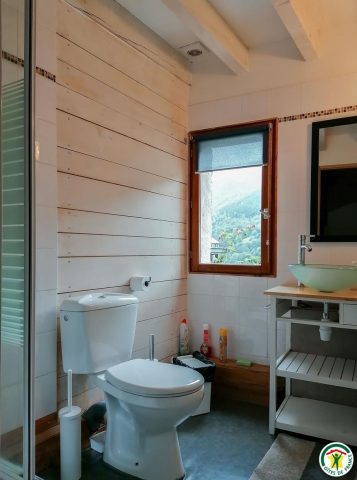 31G101140-9ecffedfe16e4b75bc57969a73e1bec9