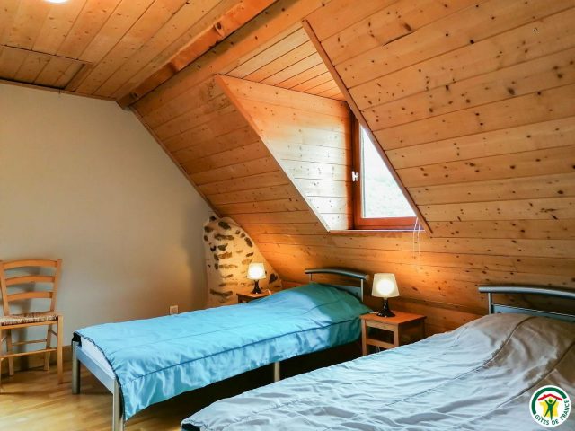 31G101140-ebdbb818bcc645bcbc39b9a711bdb34b