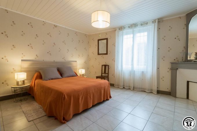 31G101164-48a28e78c53c4114bbfad23a5552560a